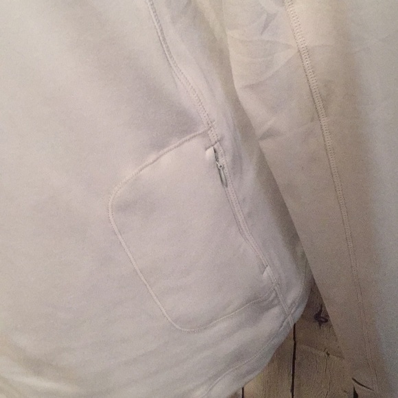 90 Degrees Pull Over - Picture 6 of 8